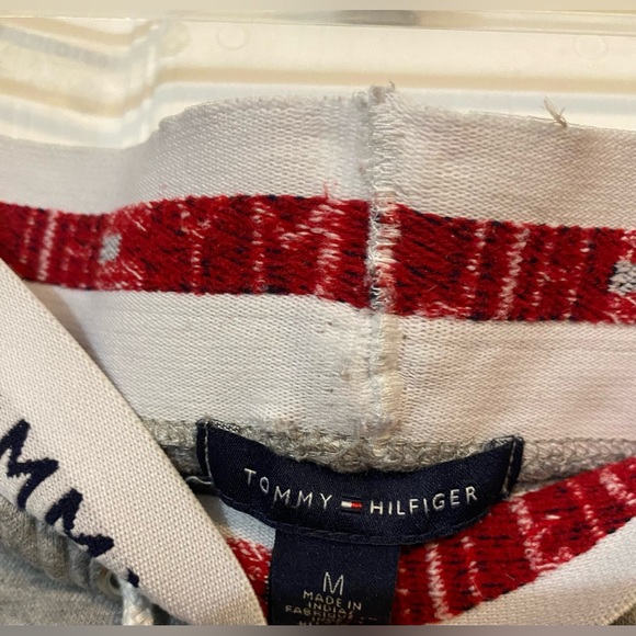 🖤 Tommy Hilfiger sweats - Picture 2 of 3